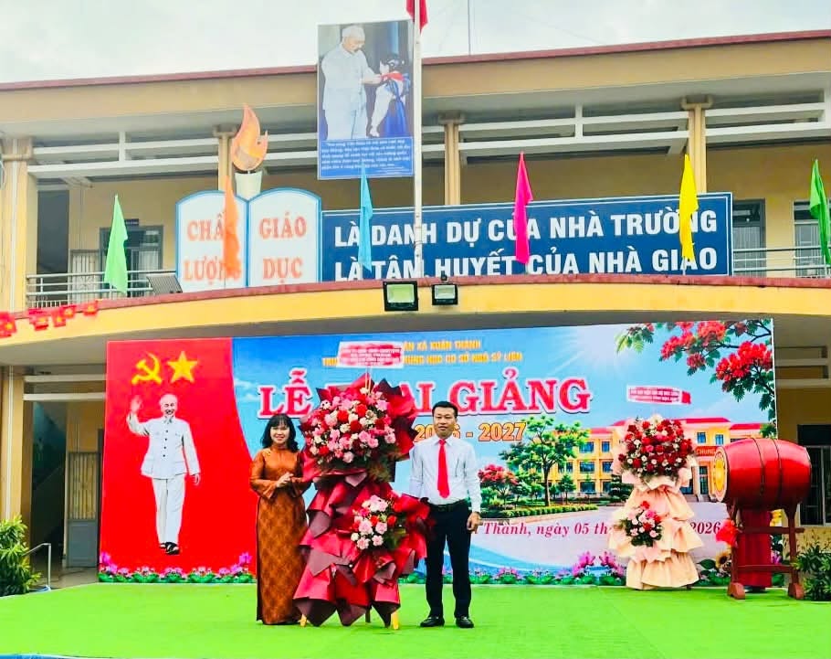 LỄ KHAI GIẢNG NĂM HỌC 2026 – 2027 TRONG KHÔNG KHÍ RỘN RÀNG VÀ QUYẾT TÂM